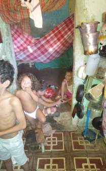 op bezoek in favela
